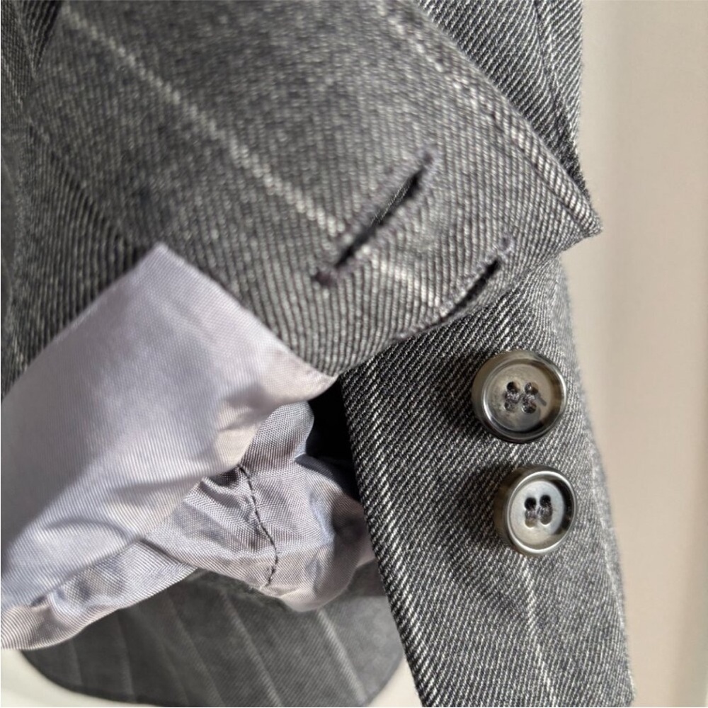 Smythe 90’s Gray Pinstripe Women’s Blazer Size S NWOT $695 Power Suit Jacket - Picture 4 of 4